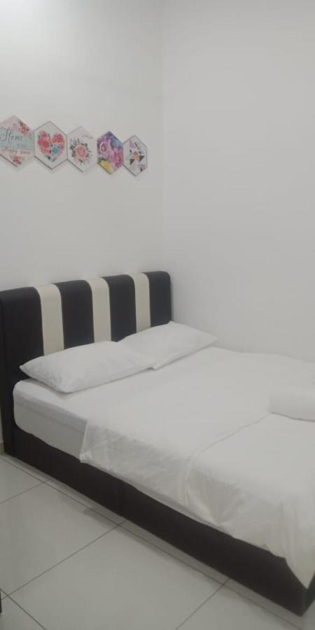 Zr D'Jembal Homestay, Gong Badak 瓜拉丁加奴 外观 照片